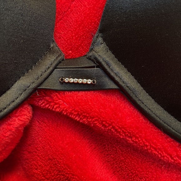 VICTORIA’S SECRET Very Sexy Push-Up Bra 34DD - Picture 5 of 8